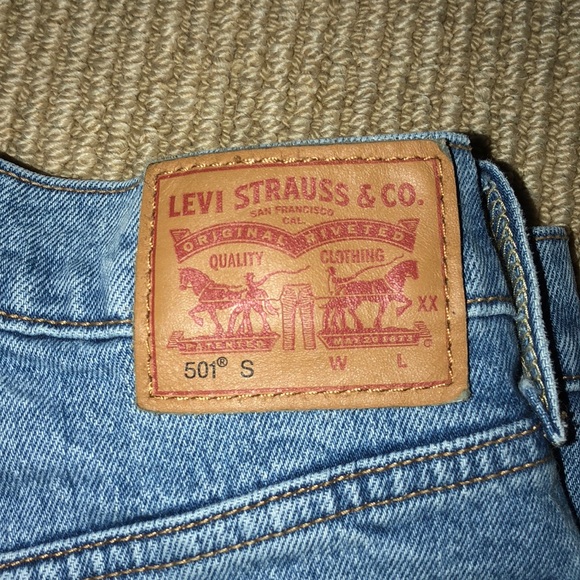 Levi’s Skinny Jeans - Picture 2 of 8